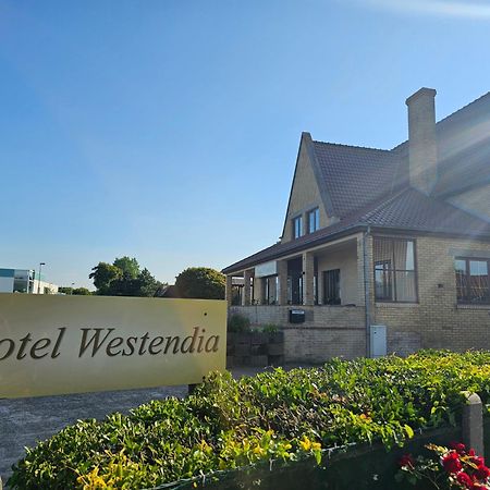 Hotel Westendia And Free Parking Top Breakfast Westende Esterno foto