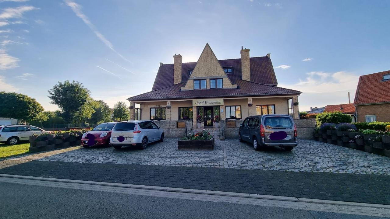 Hotel Westendia And Free Parking Top Breakfast Westende Esterno foto