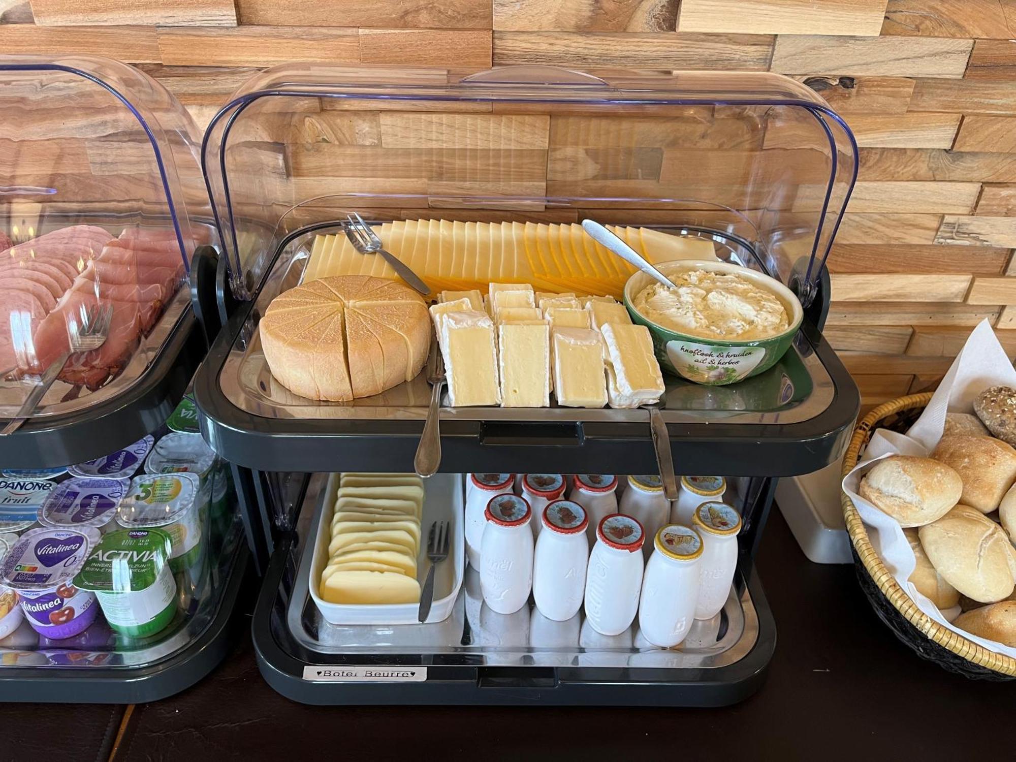 Hotel Westendia And Free Parking Top Breakfast Westende Esterno foto
