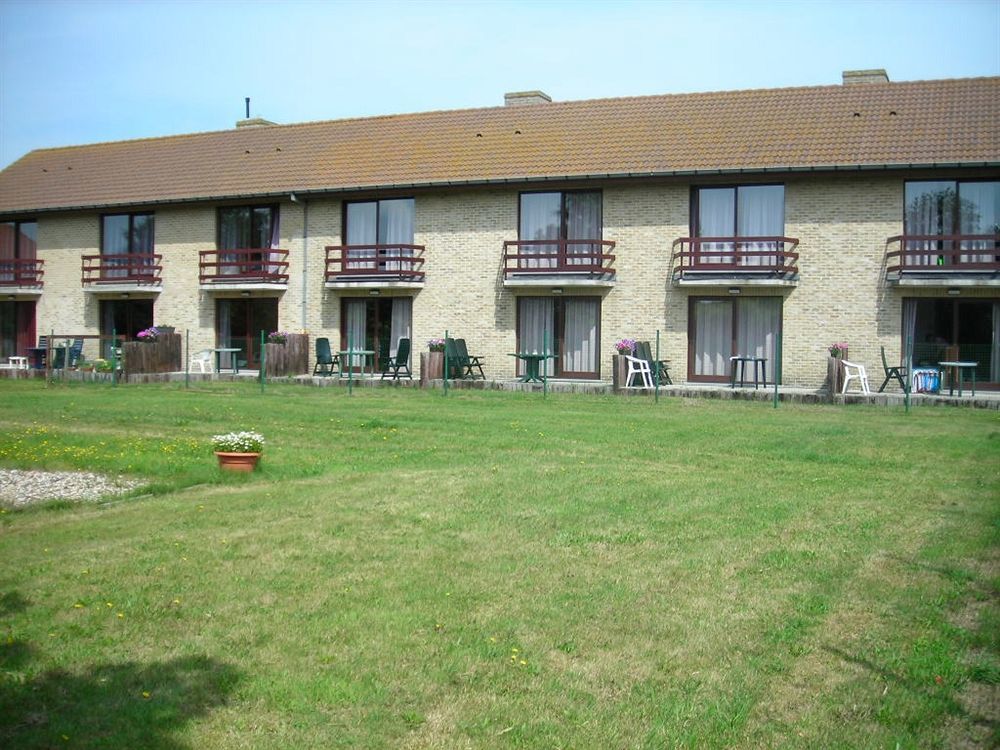 Hotel Westendia And Free Parking Top Breakfast Westende Esterno foto